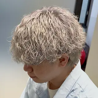 ショート カラー メンズ メンズ特化美容師 東條 夏翔のヘアスタイル
