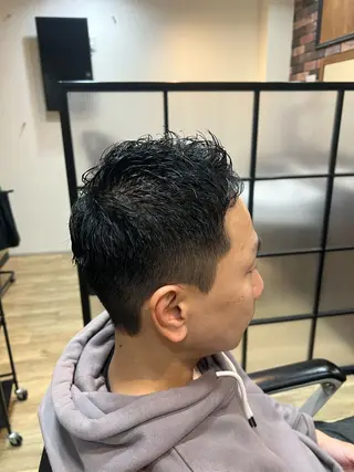 メンズ REMIX所属・横山 真裟斗のヘアスタイル