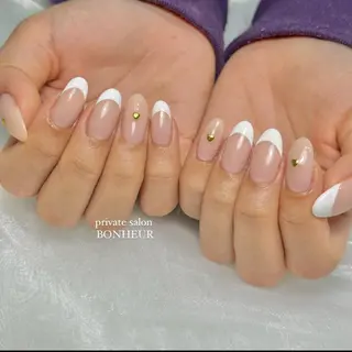 ネイル BONHEUR Annaのネイルデザイン