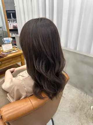 セミロング 山野愛子美容室銀座所属・銀座YUKINA🌙 カラーブリーチ🩷のヘアスタイル