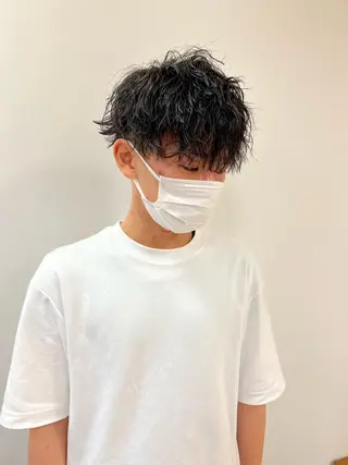 ショート パーマ ハイトーン/ウルフ /レイヤー/坂野幸伸のヘアスタイル