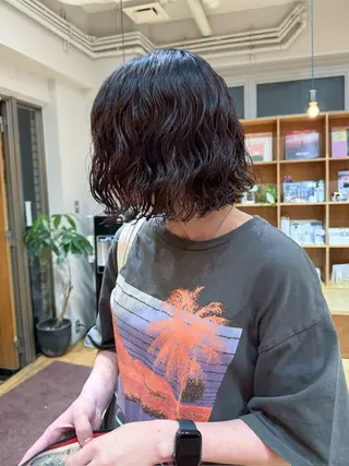 ショート パーマ 大橋 芽衣のヘアスタイル