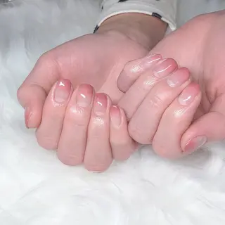 ネイル Eyelash salon mee所属・小船 莉穂のネイルデザイン