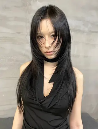 ロング デザインカラー⭐︎★ 🐆hyoma🐆のヘアスタイル