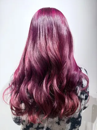 ロング 井手上 陽菜のヘアスタイル