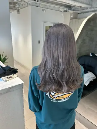 ロング ior北千住【イオール】所属・YU(ハイトーン/ ブリーチカラー)のヘアスタイル