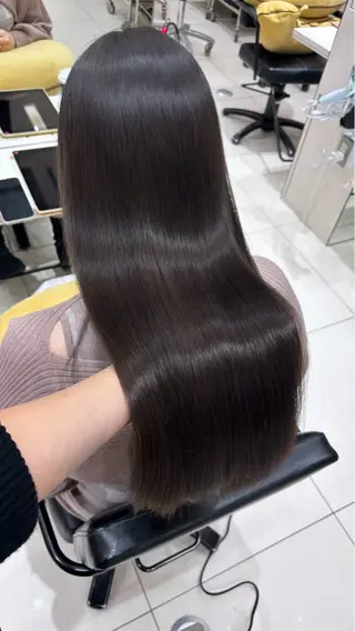 ロング カラー 透明感カラー / レイヤー/ mamiのヘアスタイル