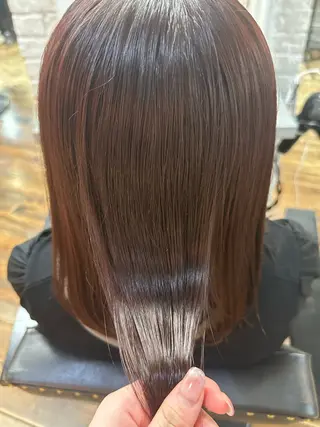 ミディアム カラー ブリーチカラー💙 𝗠𝗜𝗞𝗨のヘアスタイル