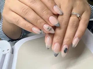 ネイル Odon Beauty  nail  salon所属・ソコ ソコのネイルデザイン