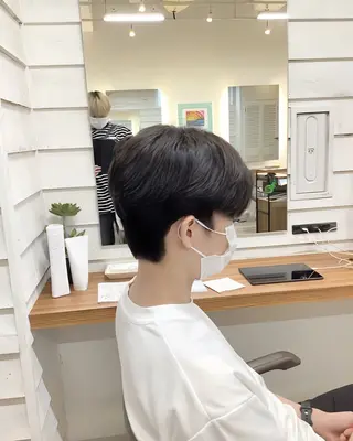 ショート パーマ メンズ 小林 崇雅　ダウンパーマのヘアスタイル