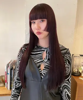 ロング カラー ファッションに 溶け込むstyleのヘアスタイル