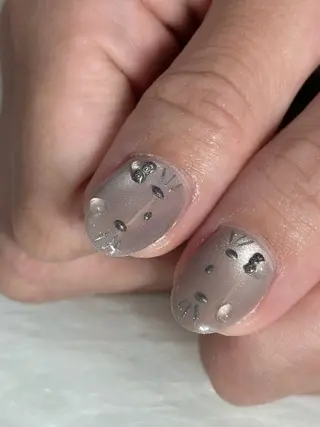 ネイル LAVISH nanamiのネイルデザイン