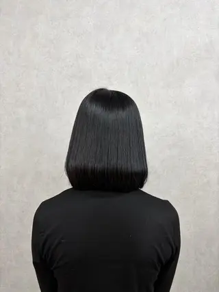 ミディアム カラー 倉澤 愛理のヘアスタイル