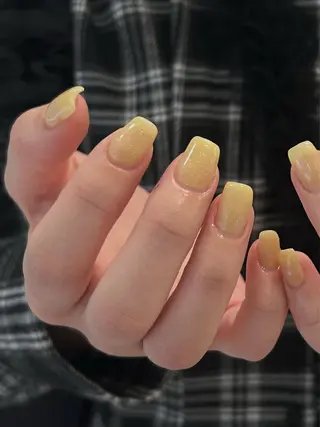 ネイル DEEokazaki momonaのネイルデザイン