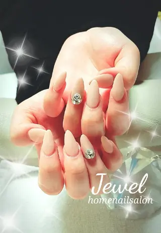 ネイル ＪＥＷＥＬ　ＮＡＩＬ所属・ＪＥＷＥＬ ＮＡＩＬのネイルデザイン