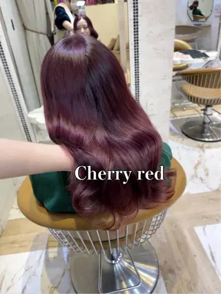 ミディアム カラー Lond damask Rose所属・白滝 心音のヘアスタイル