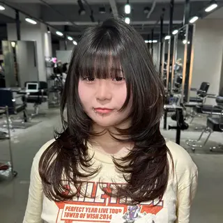 セミロング 艶髪カラー/レイヤ ー支持No.1renのヘアスタイル