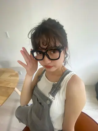 セミロング ヘアアレンジ 🍋暖色カラーヘアア レンジniina🍋のヘアスタイル