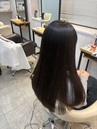 ロング neaf 六本木店所属・六本木🫧ハイライト 望月彩音のヘアスタイル