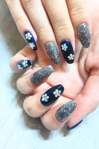 ネイル CHOUETTE所属・CHOUETTE MIOのネイルデザイン