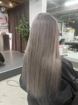 ロング カラー ハイトーン&髪質改善 &韓国エクステ🤎のヘアスタイル
