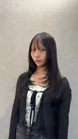 ロング reira/cien /似合わせカットのヘアスタイル