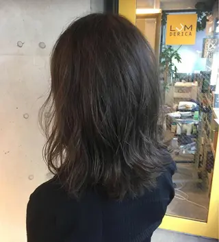 ミディアム カラー Lumderica(ラムデリカ)所属・横浜/元町/石川町 ラムデリカYUKAのヘアスタイル