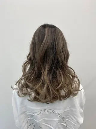 カラー 【公式】amble luxe池袋東口🩷のヘアスタイル