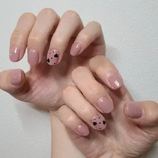 ネイル 6RokuHair（ロクヘアー)所属・門川 茉奈美のネイルデザイン