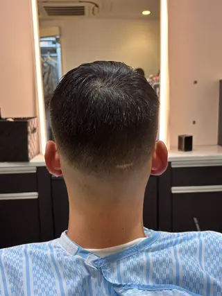 メンズ ヘアーサロン爽下北沢所属・Okada Ryuhouのヘアスタイル
