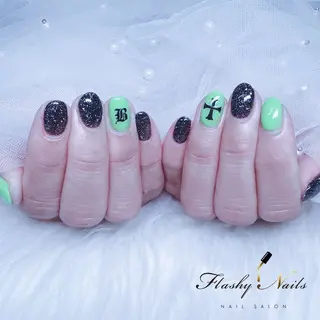ネイル Flashy Nailsのネイルデザイン