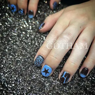 ネイル Nail Studio GOTHAM所属・高円寺駅からすぐ🌈 ネイルGOTHAMのネイルデザイン
