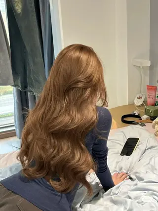 ロング カラー 🤍レイヤーカット/ ベージュヘア🤍のヘアスタイル