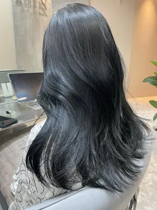 ミディアム Ess所属・YUKI / レイヤーカット🤍のヘアスタイル