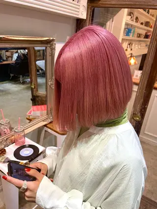 ショート カラー ヘアアレンジ ⛄️カトウ ケイゴ⛄️のヘアスタイル