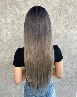 ロング カラー UNDER vr 【アンダーバー】のヘアスタイル