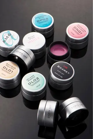 ネイル LoveNaii広島店所属・LoveNail HIROSHIMAのネイルデザイン