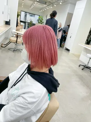 ミディアム カラー ハイトーン/レイヤー /ケアブリーチ石川治のヘアスタイル