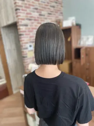 ショート シミズ カエデ🍁のヘアスタイル