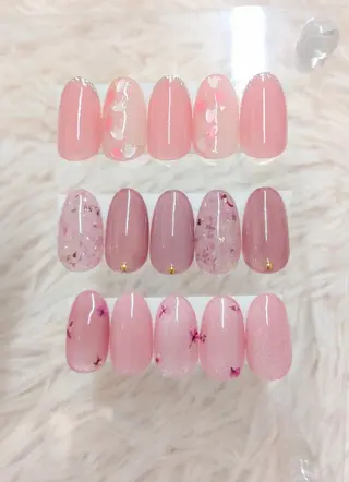 ネイル 會田 瑠衣のネイルデザイン