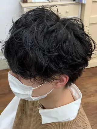 ショート パーマ メンズ クセを最大限に活かす メンズパーマ奈良大祐のヘアスタイル