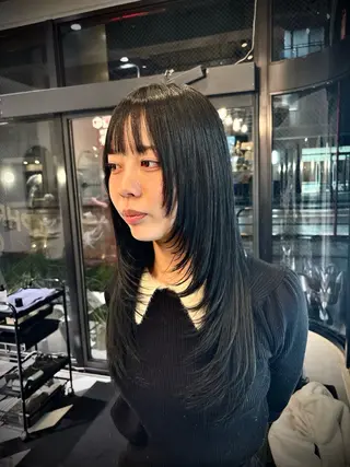 ロング 🫧透明感カラー松浦 元海のヘアスタイル