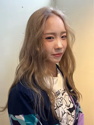 ロング Chara/ カラーモデル募集💫のヘアスタイル