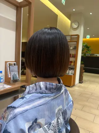 ショート パーマ 佐々木 萌衣のヘアスタイル