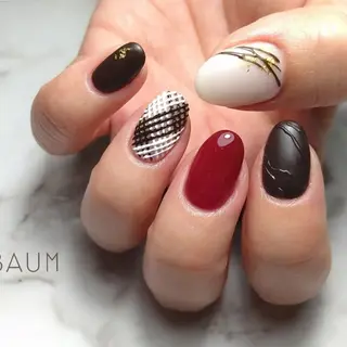 ネイル B-BAUM  nailsalon のネイルデザイン