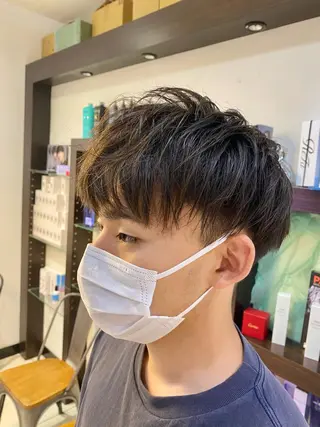 メンズ 酸スト/フェザー パーマ/三谷海斗のヘアスタイル