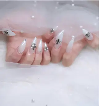 ネイル EmaNail所属・EmaNail天満橋 🦋Chikaのネイルデザイン