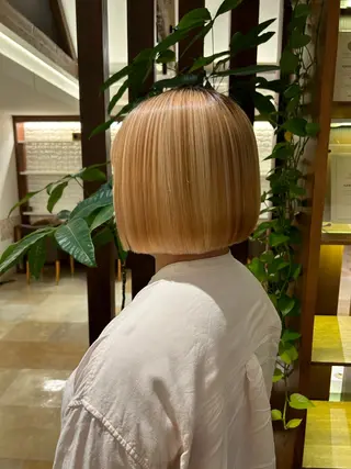 ショート カラー CReO所属・久保 璃々花のヘアスタイル