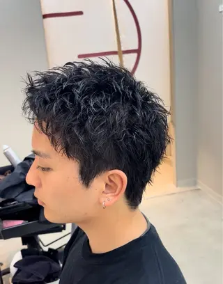 ショート パーマ メンズ 渡 汐音のヘアスタイル