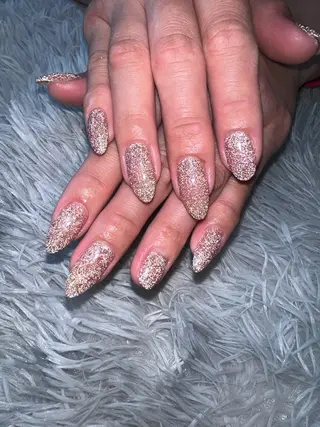 ネイル シェヌネイル JURAのネイルデザイン